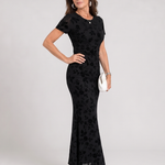 Callavia | Short Sleeve Crew Neck Midi Dress
