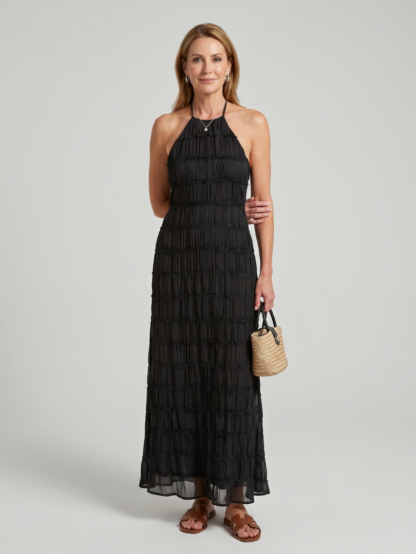 Vesette | Textured Fringe Fitted Silhouette Maxi Dress