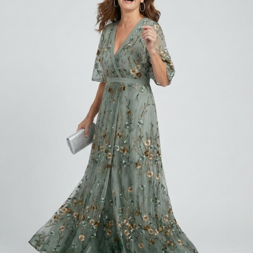 Isana | Halter Bloom Flow Maxi Dress