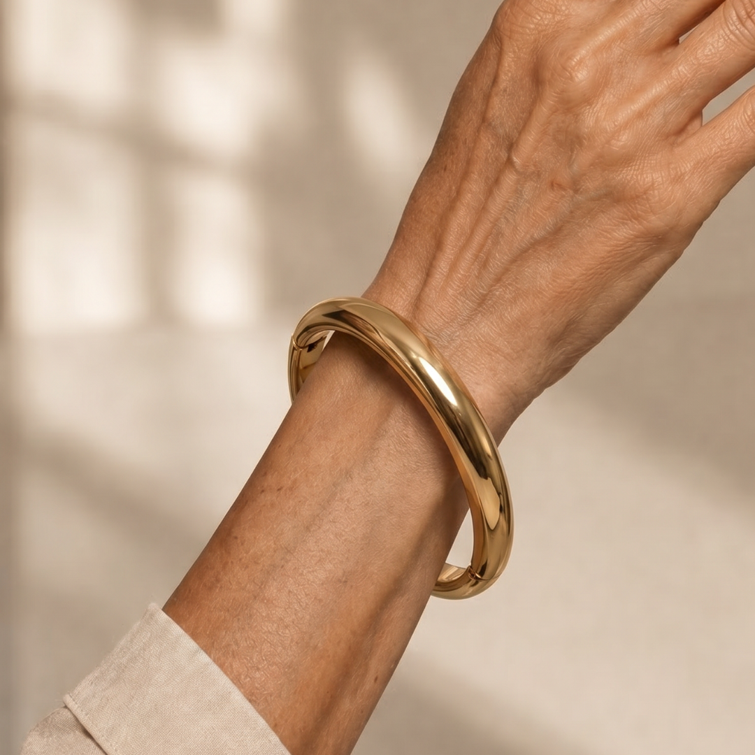 Brisette | Polished Rounded Bangle