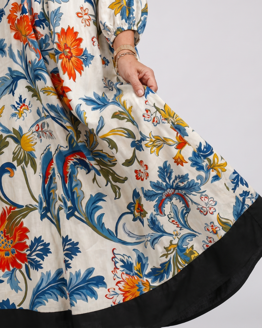 Linnwen | Botanical Scroll Print Everyday Pocket Midi Dress