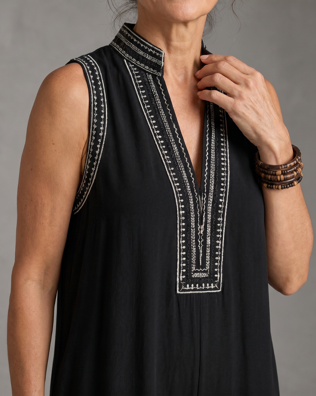 Zarbelle | Embroidered V Neck Sleeveless Wide Leg Jumpsuit