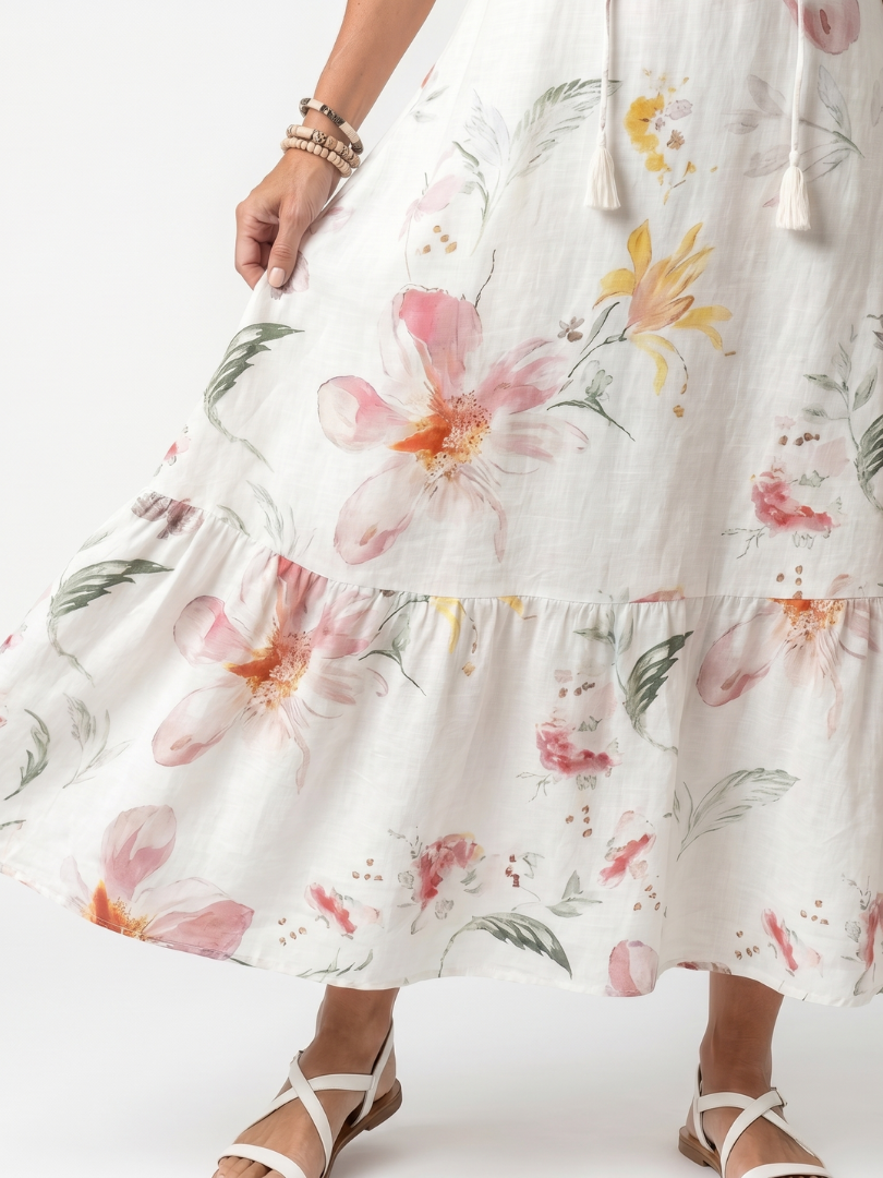 Pennia | Soft Floral Tiered Tassel Midi Dress