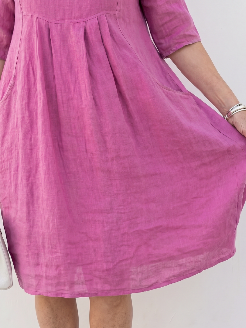 Linnthea | Gathered Front Half Sleeve Knee Length Dress