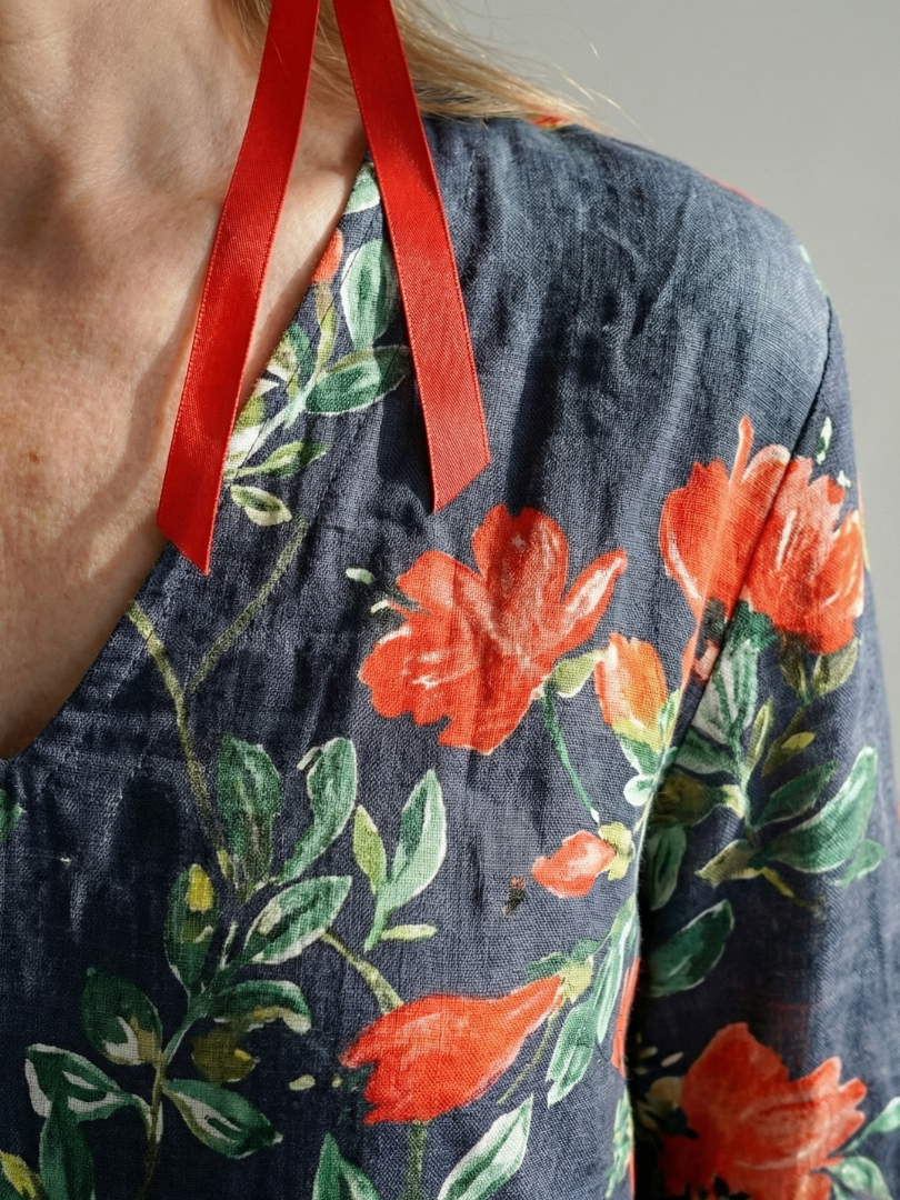 Theasette | Calm Drape Floral Midi Dress