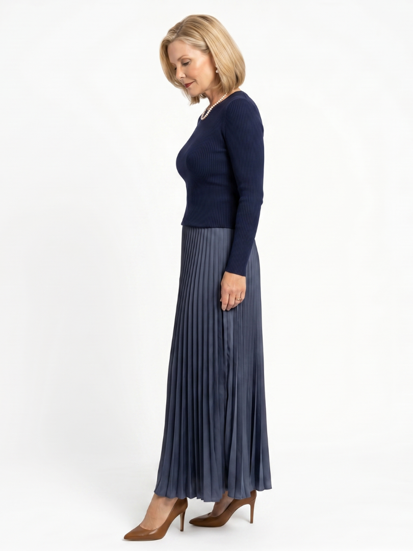 Serandra | Knit Top Pleated Skirt Midi Dress