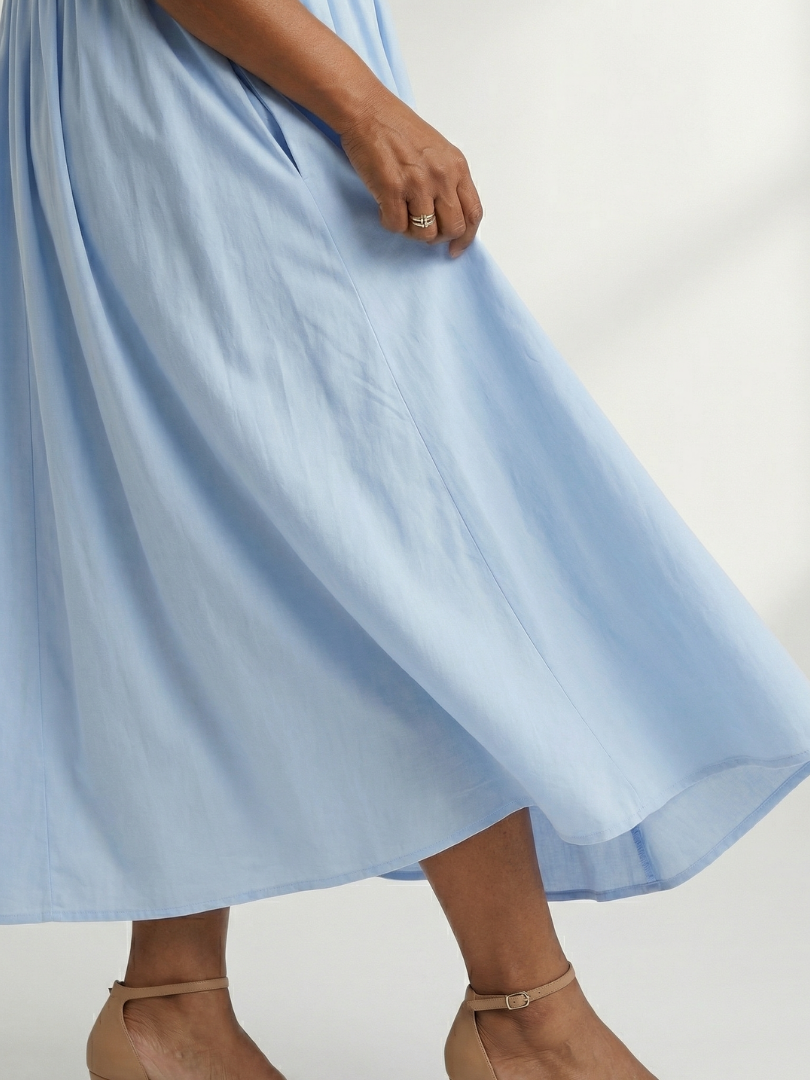 Verdra | Simple Gather Midi Dress