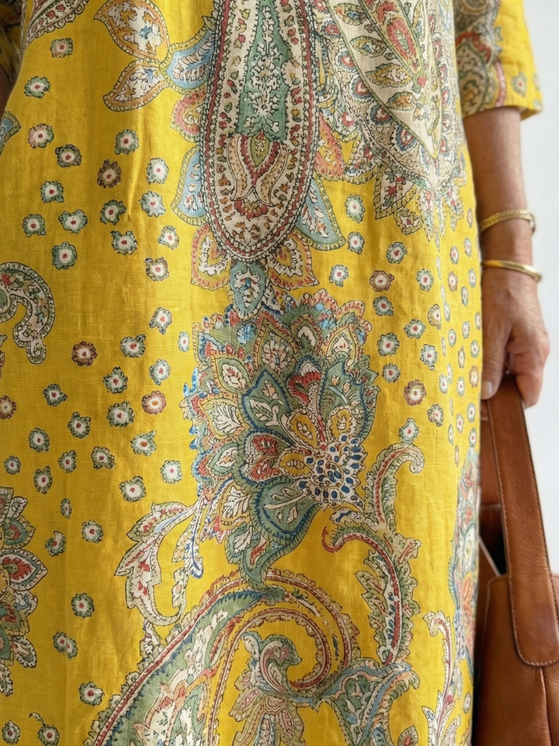Serdra | Soft Paisley Midi Dress