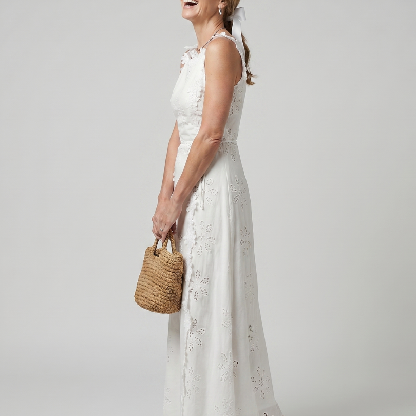 Odaney | Sleeveless Fitted Bodice Lace Midi Dress
