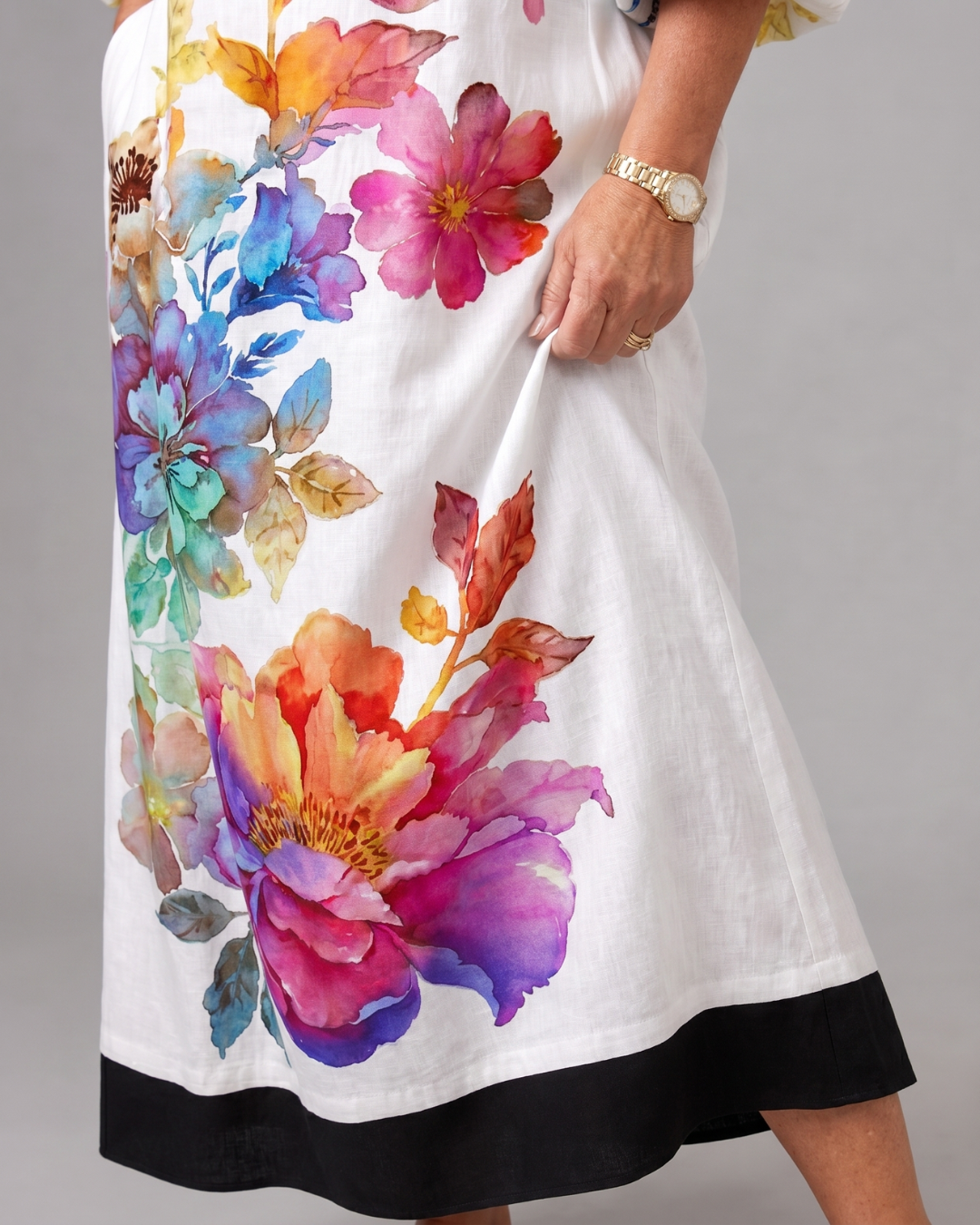 Callada | Watercolor Bloom Print Flowing Pocket Midi Dress