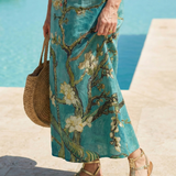 Vionia | Soft Line Midi Dress