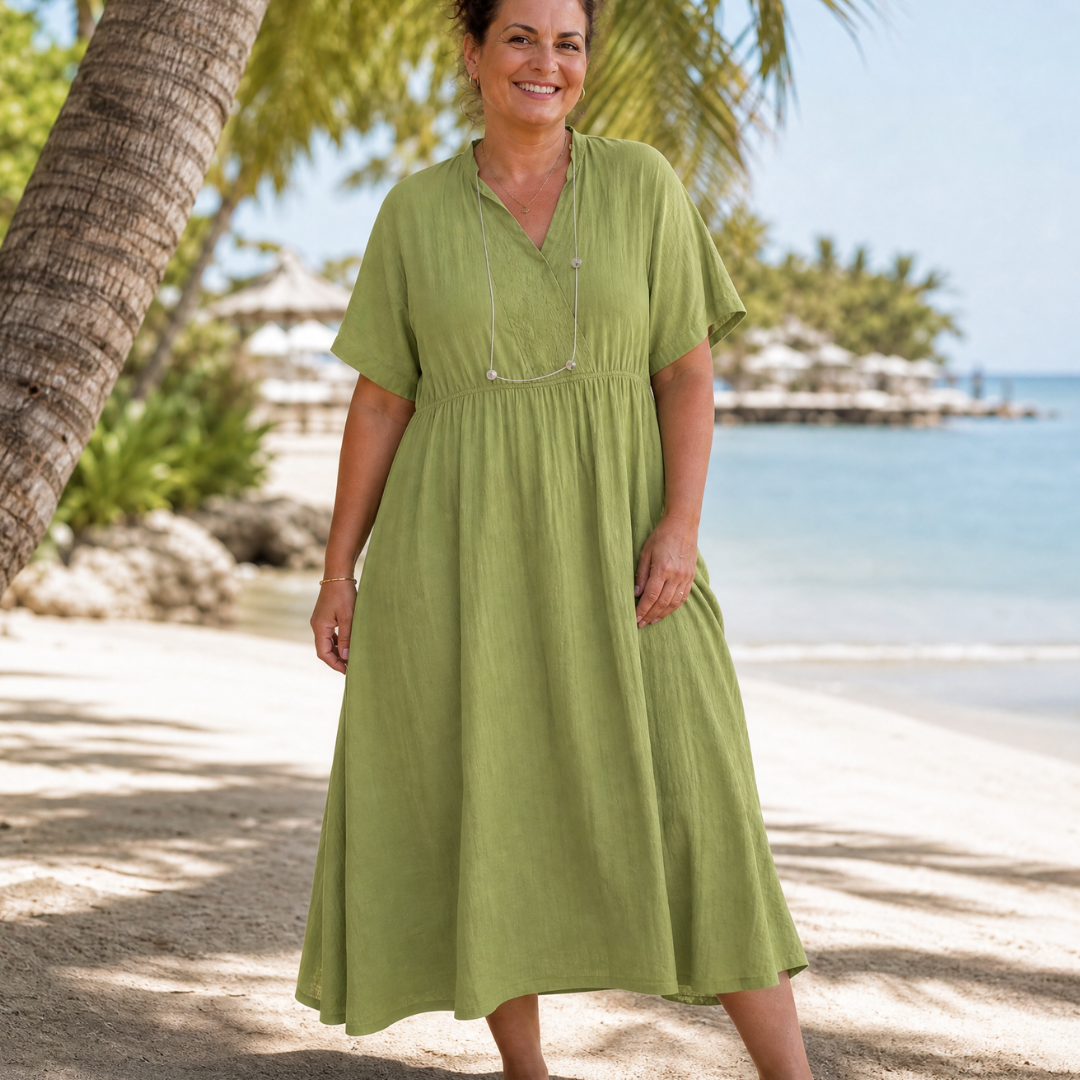 Thallyn | Textured V Neck Relaxed Short Sleeve Midi Dress