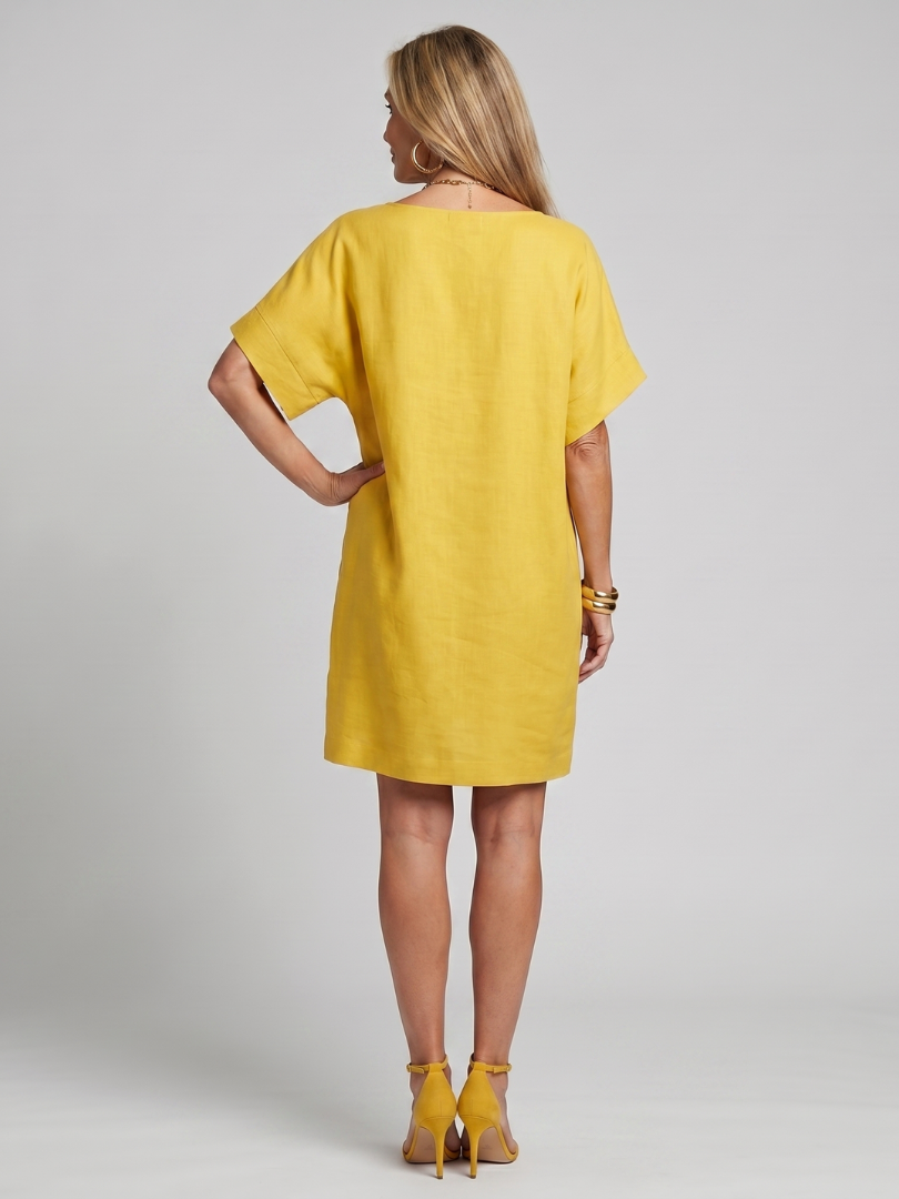Marlia | Short Sleeve Patch Pockets Knee Length Dress