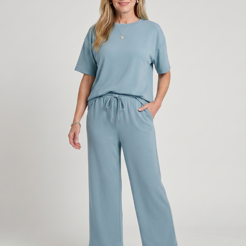 Wilnia | Short Sleeve Drawstring Waist And Straight Leg Pants Set