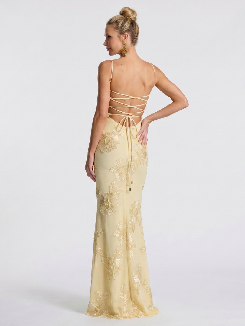 Casmae | Embroidered Strap Fitted Maxi Dress