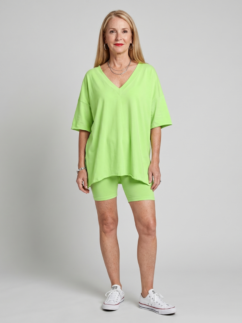 Saffthea | V Neck Top And Shorts Relaxed Fit Set