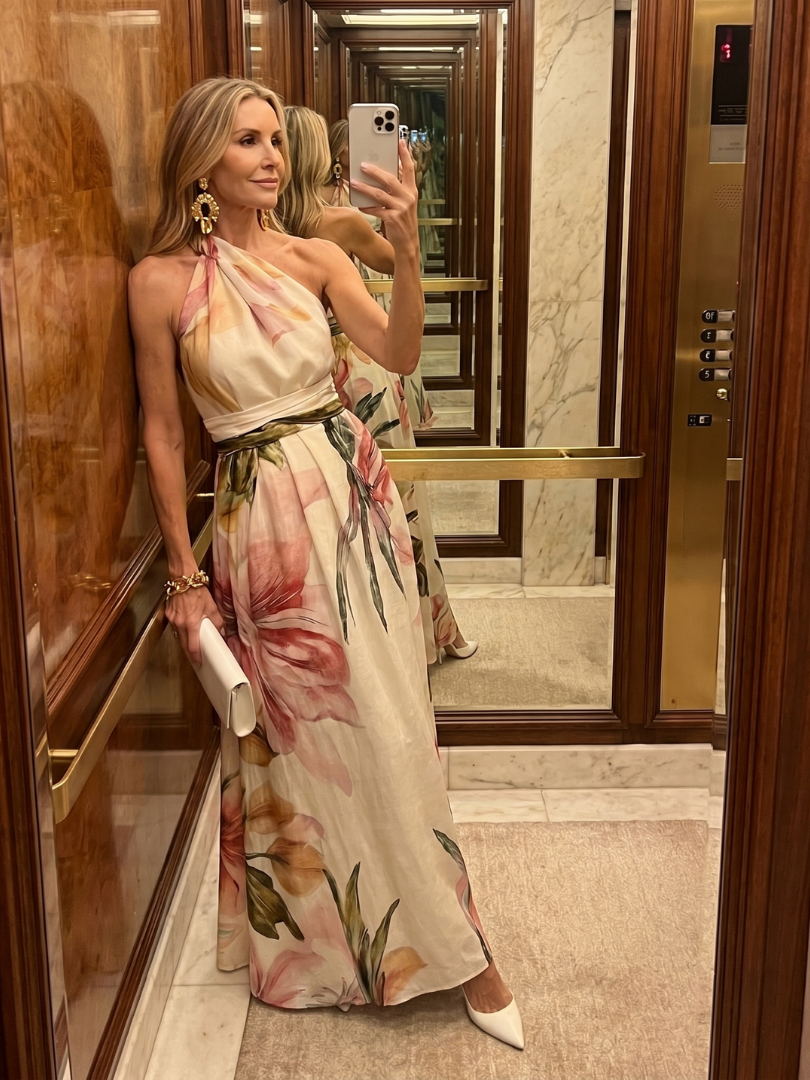 Isassa | Soft Halter Flowing Skirt Maxi Dress