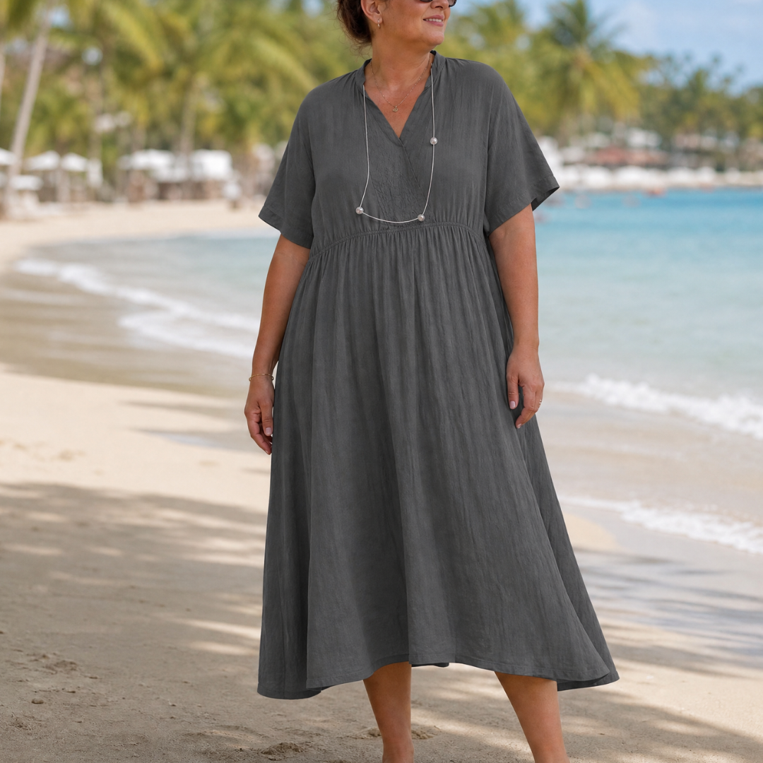 Thallyn | Textured V Neck Relaxed Short Sleeve Midi Dress