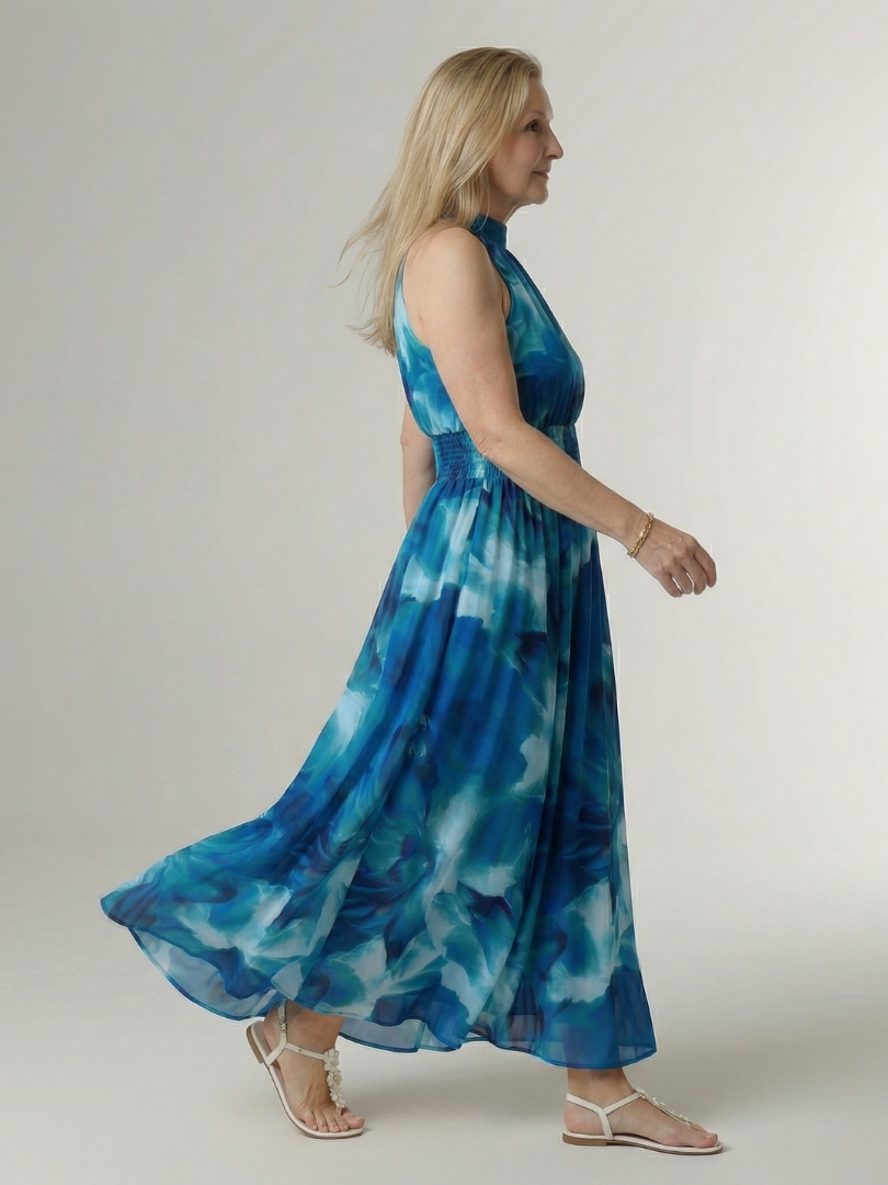 Penlora | Gathered Halter Midi Dress