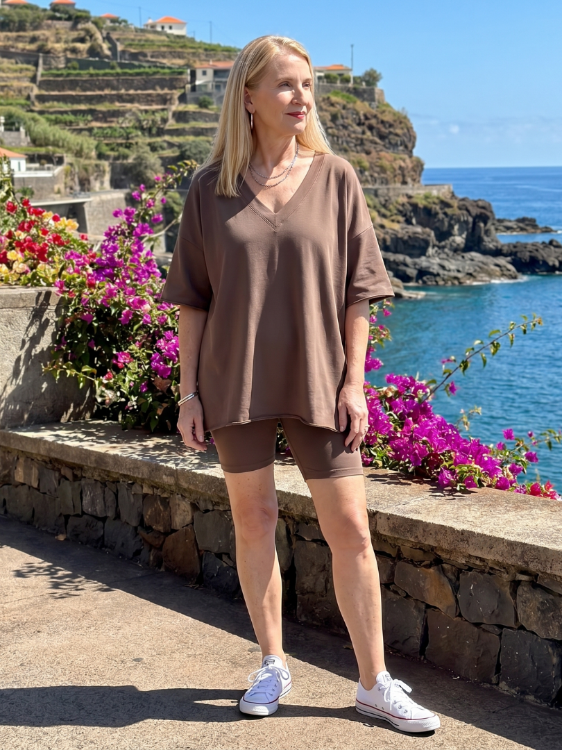 Saffthea | V Neck Top And Shorts Relaxed Fit Set