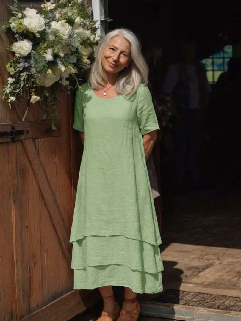 Vesmarie | Short Sleeve Layered Midi Dress