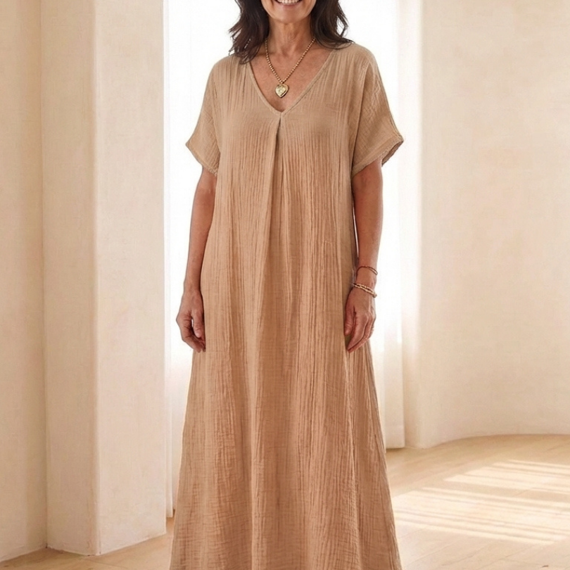 Norwyn | V Neck Short Sleeve Midi Dress