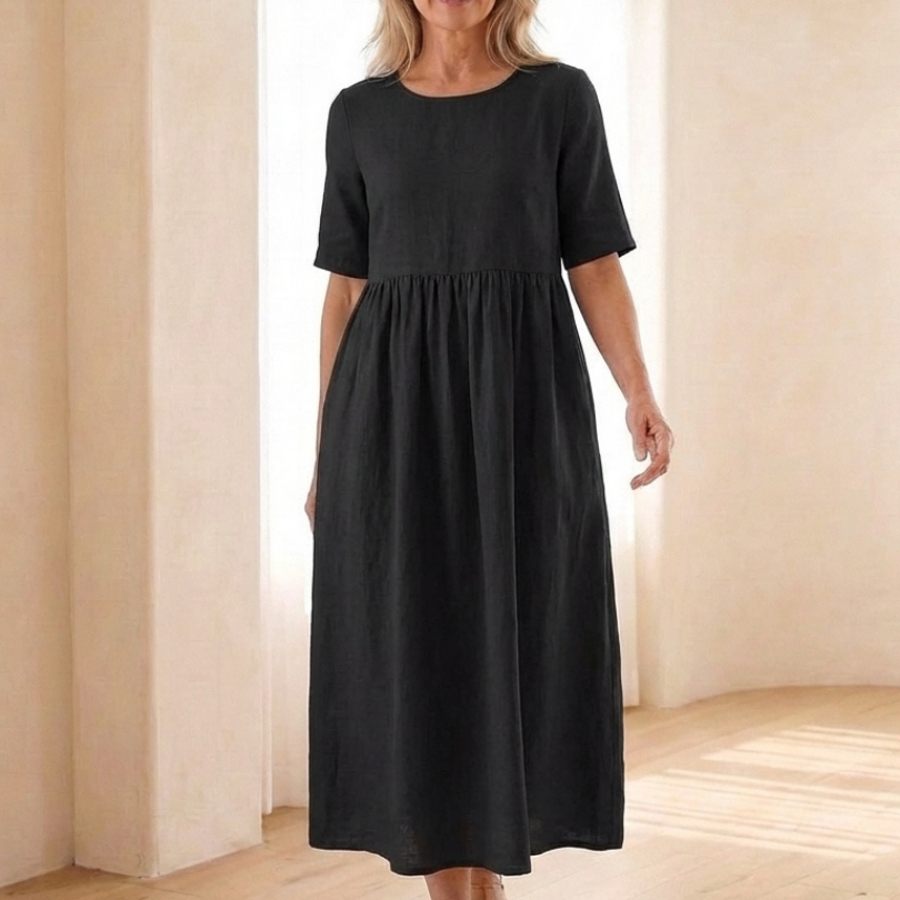 Belrin | Round Neck Short Sleeve Gathered Midi Dress