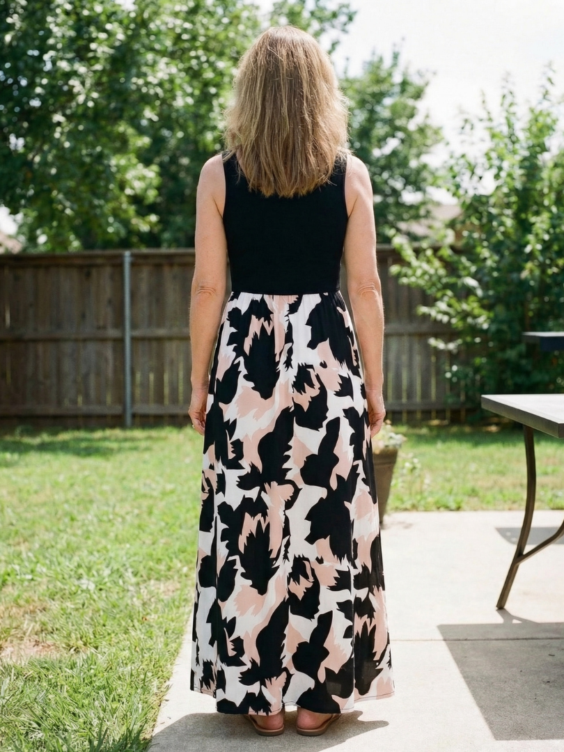 Frelia | Sleeveless Scoop Neck Printed Maxi Dress